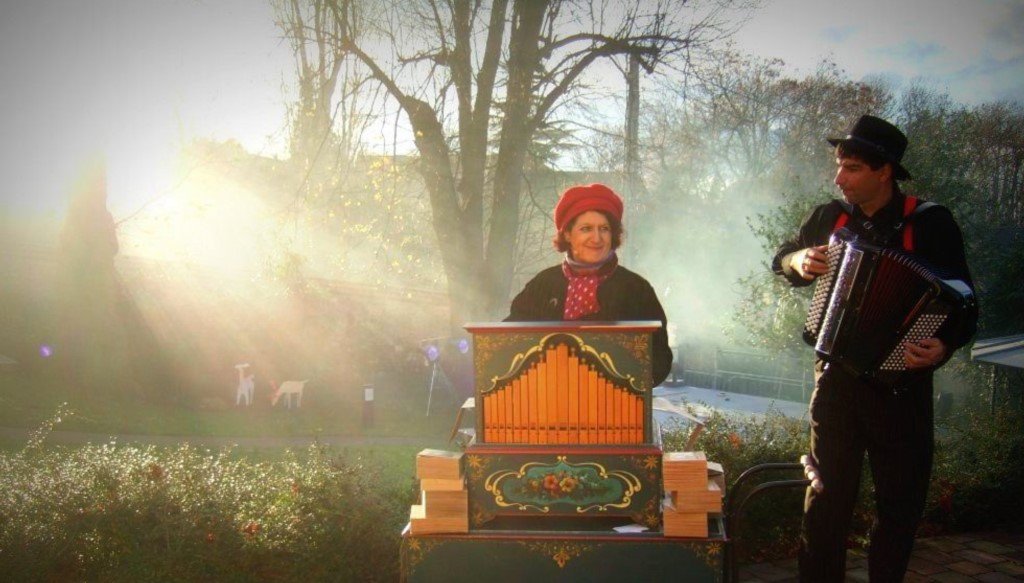 Orgue de barbarie et accordéon