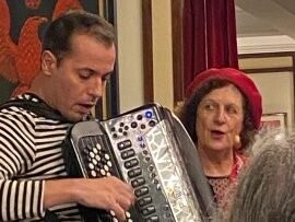 Animation accordéon Mimipinson